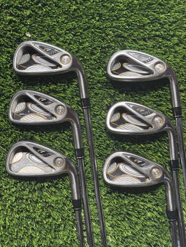 Right Handed Taylor Made r7 Draw Iron Set 5-PW Regular Flex Steel 90g Shaft