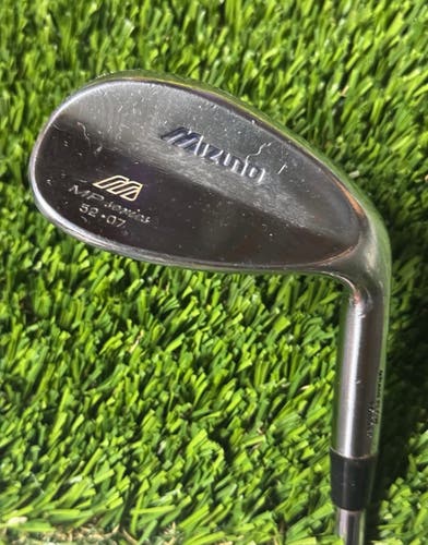 Right Handed Mizuno MP Series Forged 52 07 Gap Wedge Steel Shaft 35 in