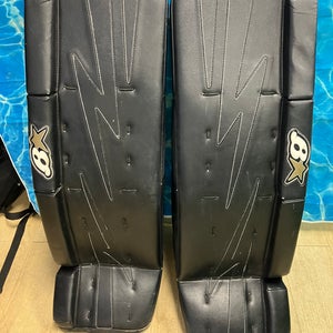 Black 32" Intermediate Brian's NetZero 2 Goalie Leg Pads (Used)