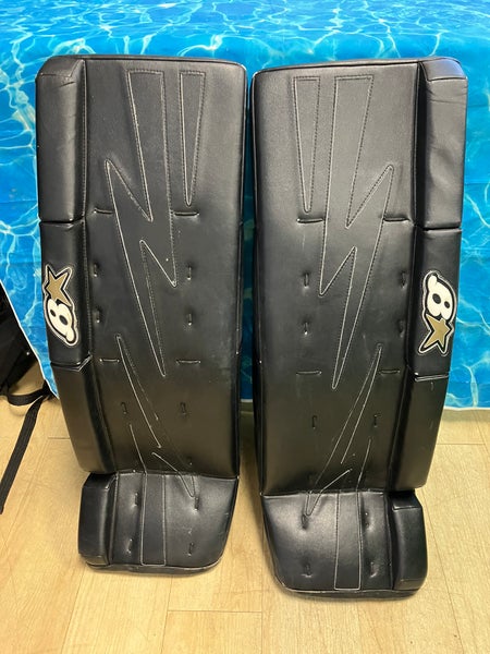 Black 32" Intermediate Brian's NetZero 2 Goalie Leg Pads (Used)