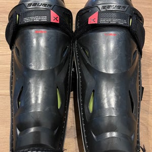 Intermediate Bauer Vapor 12" Shin Pads (Used)