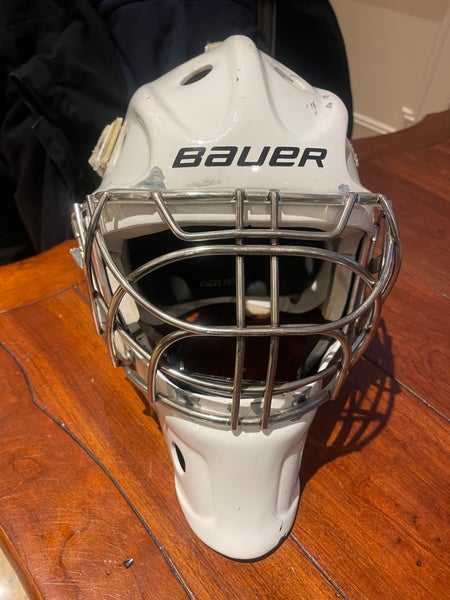 Large Junior 2023 Bauer 940 Goalie Mask (Used)