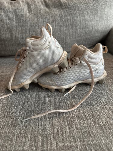 White Kid's 1Y (Big Kids / Youth) Under Armour Bryce harper (Used)