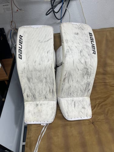 Medium 2022 Bauer Supreme Ultrasonic Goalie Leg Pads (Used)