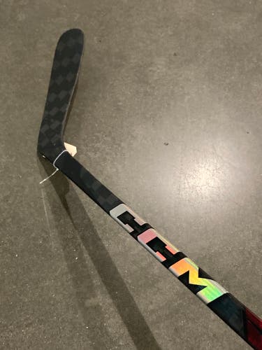 Intermediate CCM JetSpeed FT7 Pro Hockey Stick Right Handed P29 55 Flex (Used)