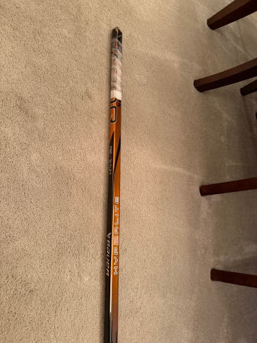 Senior Bauer Vapor Hyperlite 2 Left Hand Hockey Stick P92 70 Flex (Used)