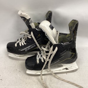 Used Bauer SUPREME M40 SKATE Senior Hockey Skate Senior 5.5 11851-S000041015
