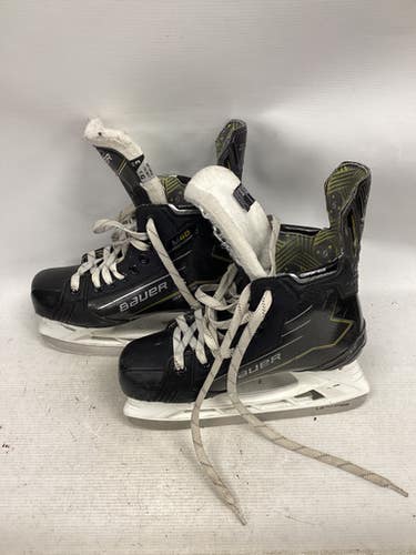 Used Bauer SUPREME M40 SKATE Senior Hockey Skate Senior 5.5 11851-S000041015
