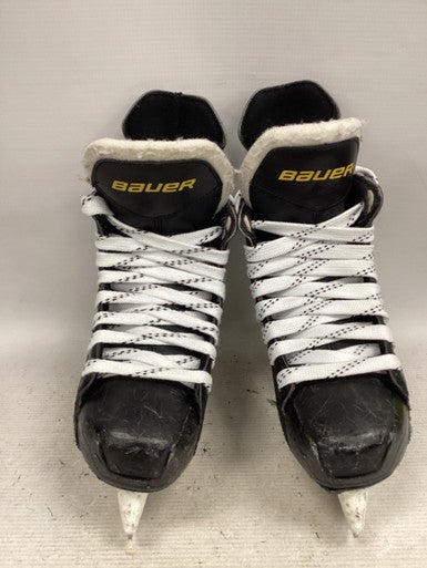 Used Bauer SUPREME 140 Junior Hockey Skate Junior 03 11851-S000040972