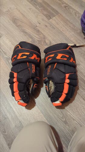 CCM Tacks 9060 Gloves 14" (Used)