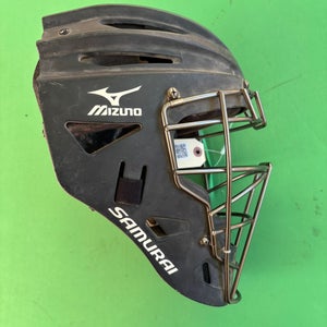Youth Mizuno Samurai Catcher's Mask (Hat Size: 6 1/2" - 7 1/4")