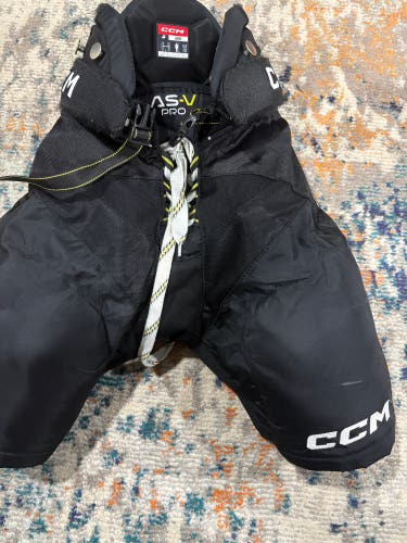 Men's Junior Large CCM Tacks AS-V Pro Hockey Pants (Used)