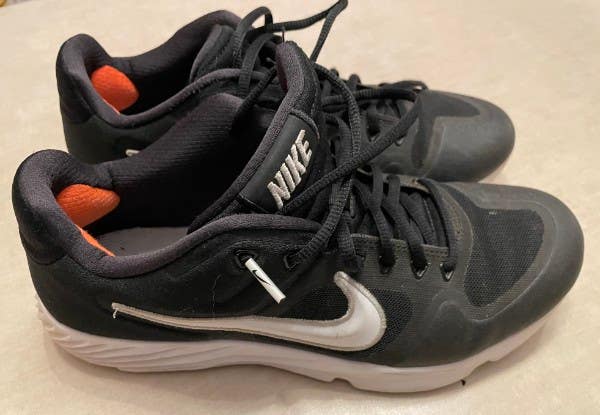 Black Men's Size M 9.0 (W 10.0) Adult Nike Huarache Elite Turf Shoes (Used)