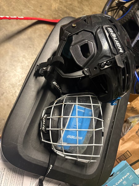 Youth Bauer Prodigy Helmet (Used)