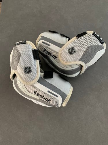 Senior Small Reebok 20K Pro Elbow Pads Pro Stock (Used)