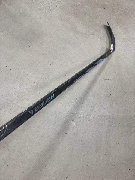 Junior Bauer Proto-R Hockey Stick Right Handed P92 50 Flex (Used)