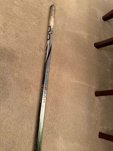 Senior Bauer Vapor Hyperlite 2 Left Hand Hockey Stick P92 70 Flex (Used)