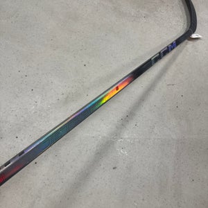 Senior CCM Jetspeed FT8 Hockey Stick Right Handed P88 85 Flex (Used)