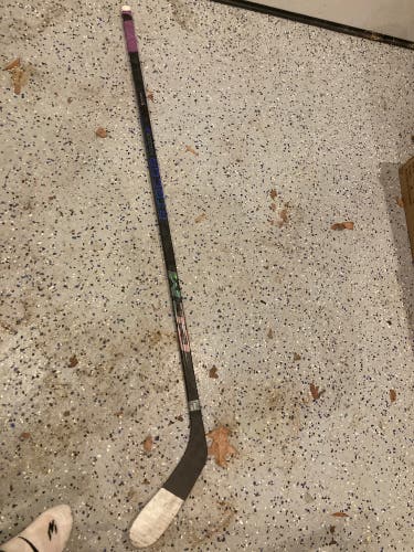 Intermediate CCM Ribcor Trigger 9 Pro Right Handed Hockey Stick P28 50 Flex (Used)