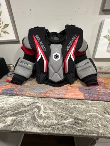 Medium 2022 Vaughn SLR3 Goalie Chest Protector (Used)