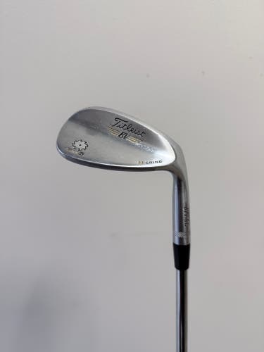 Men's Titleist BV SM6 Wedge Right Handed Wedge Flex 56 Degree (Used)