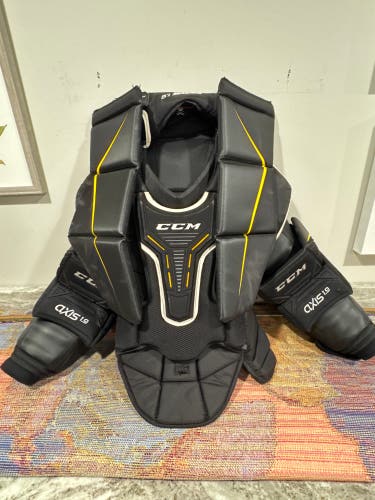 Medium 2021 CCM Axis A1.9 Goalie Chest Protector (Used)