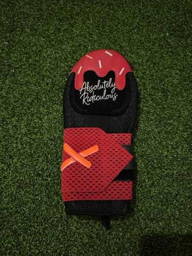 Black Cherry Sliding Mitt