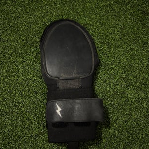 Black Bruce Bolt Sliding Mitt