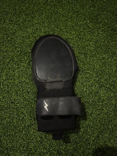 Black Bruce Bolt Sliding Mitt