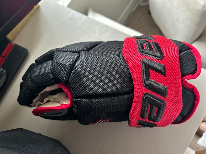 Bauer Vapor Team Pro Gloves 15" (New)