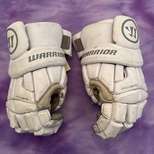 White Warrior Burn Lacrosse Gloves Medium (Used)