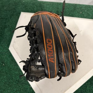 Wilson A1000 RH Outfield Baseball Glove 12.5" (Used)