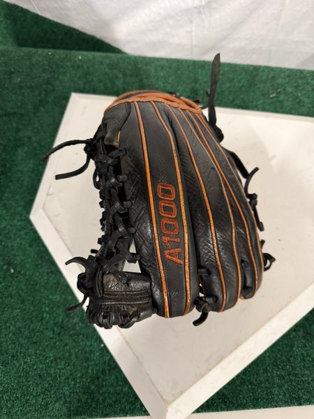 Wilson A1000 RH Outfield Baseball Glove 12.5" (Used)