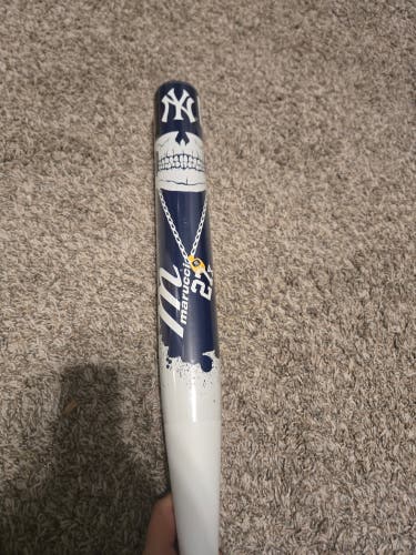 27oz 2025 Yankee USSSA Slowpitch Softball Bat