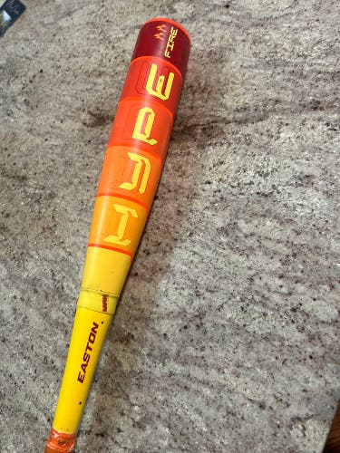 2025 Easton Hype Fire Composite USABat Certified Bat (-10) 18 oz 28" (Used)