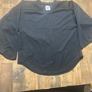 Pear Sox Black Small / Medium Kids Unisex practice Jersey (Used)