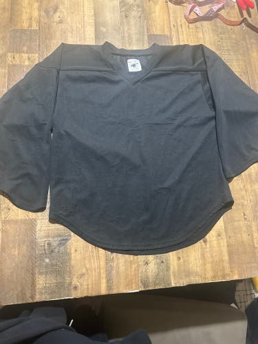 Pear Sox Black Small / Medium Kids Unisex practice Jersey (Used)