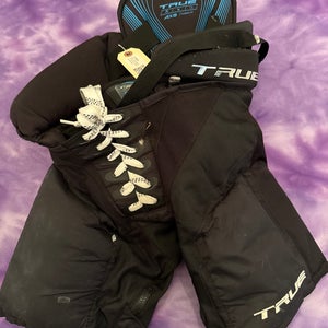 Black Junior Medium True Ax9 Hockey Pants (Used)