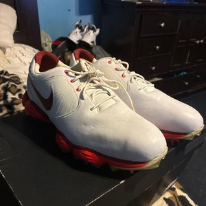 Men's Size M 10.5 (W 11.5) Nike Lunarlon Golf Shoes (New)