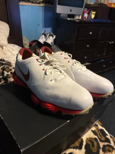 Men's Size M 10.5 (W 11.5) Nike Lunarlon Golf Shoes (New)