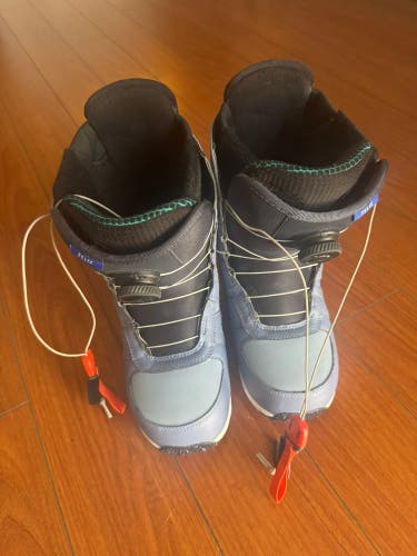 Women's Burton Snowboard Boots, size 10, All Mountain (Used) + bindings
