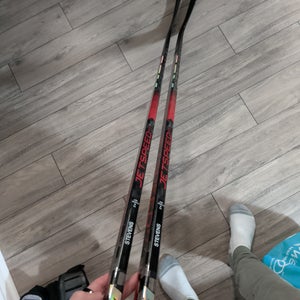 Senior CCM JetSpeed FT7 Pro Right Handed Hockey Stick P28 75 Flex Pro Stock (New)