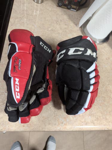 CCM JetSpeed FT4 Pro Gloves 13" (Used)