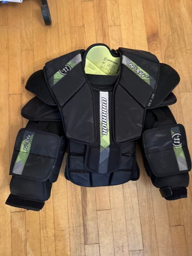 Intermediate Large/Extra Large Warrior RITUAL X4 E Goalie Chest Protector (Used)