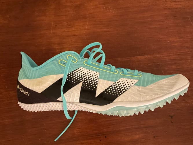 New Balance FuelCell SD100 5 Women's Size W 9 (New in Box)