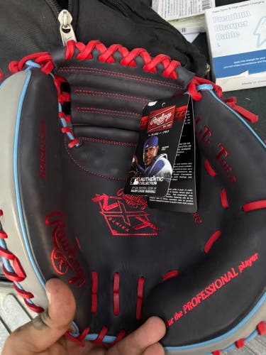 Rawlings NXT RHT Catcher's Glove 32.5" (New)