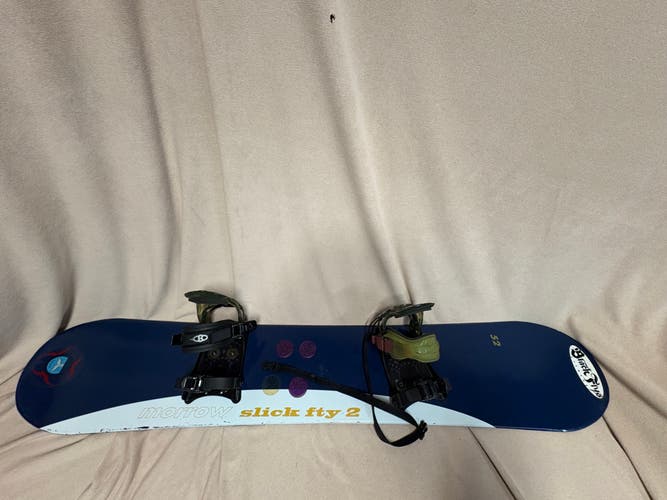 Unisex 152cm Morrow Snowboard All Mountain With Bindings Medium Flex (Used)