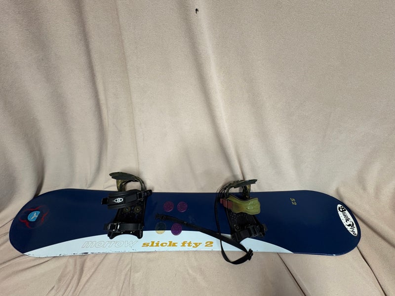 Unisex 152cm Morrow Snowboard All Mountain With Bindings Medium Flex (Used)