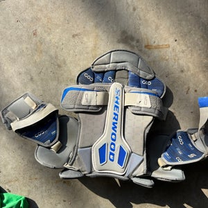 Preowned Sherwood  Code TMP  1 Hockey Player Shoulder Pads size Medium