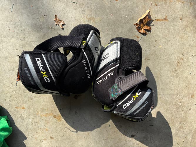 Used Senior Small Warrior Alpha DX Pro Elbow Pads